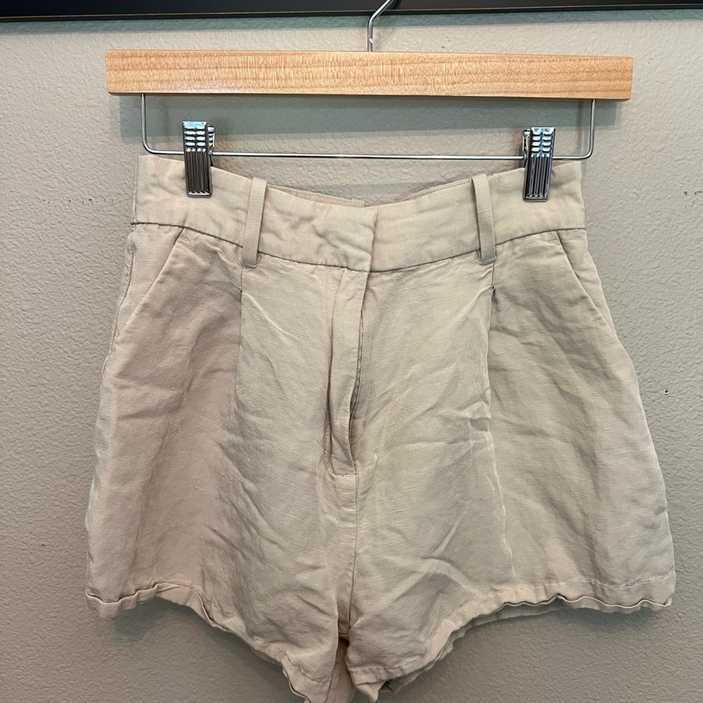 H&M Cream High Waist Casual Linen Shorts